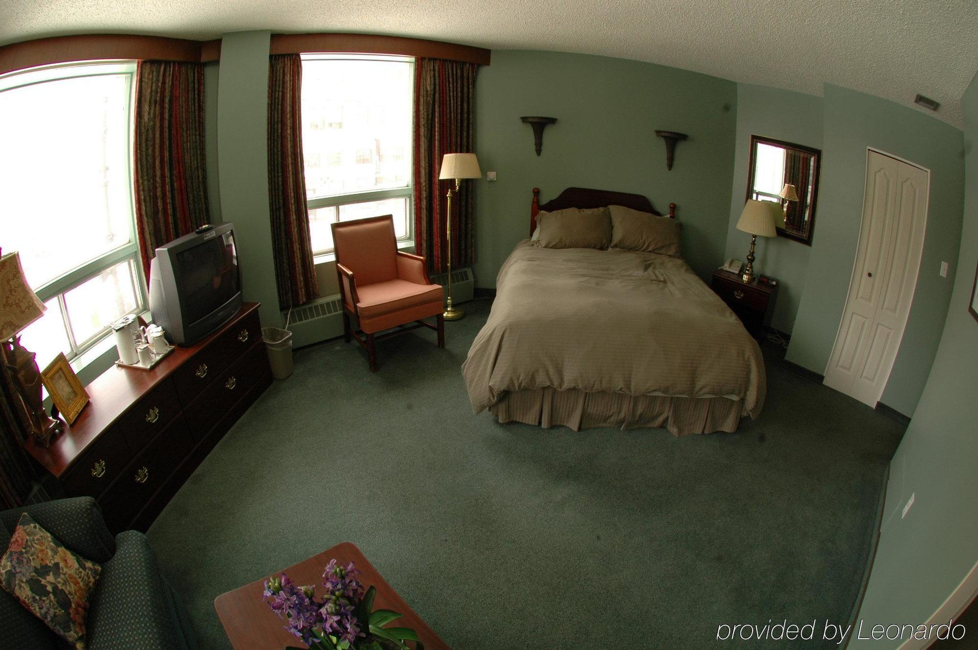 Hotel Senator Saskatoon Bilik gambar