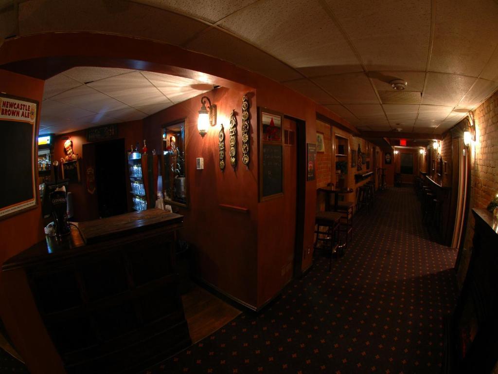 Hotel Senator Saskatoon Luaran gambar