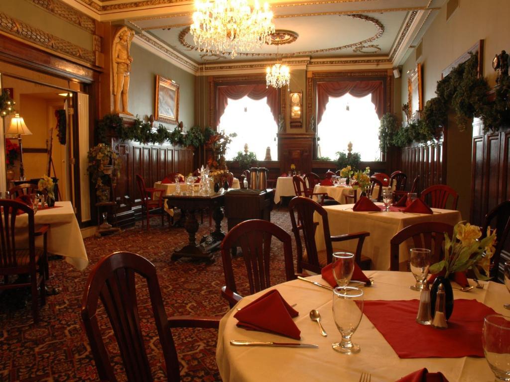 Hotel Senator Saskatoon Luaran gambar